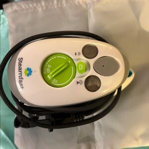 Steamfast Travel/Quilting Iron with Case